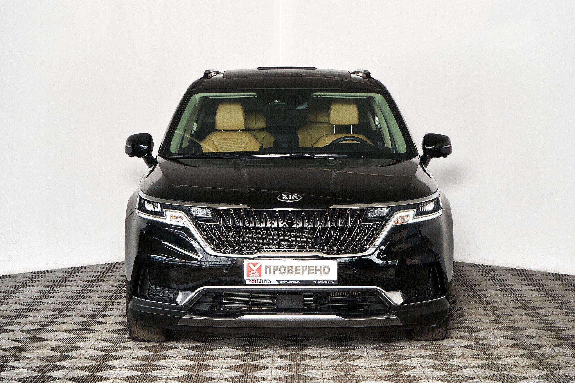Kia Carnival 2022, черный