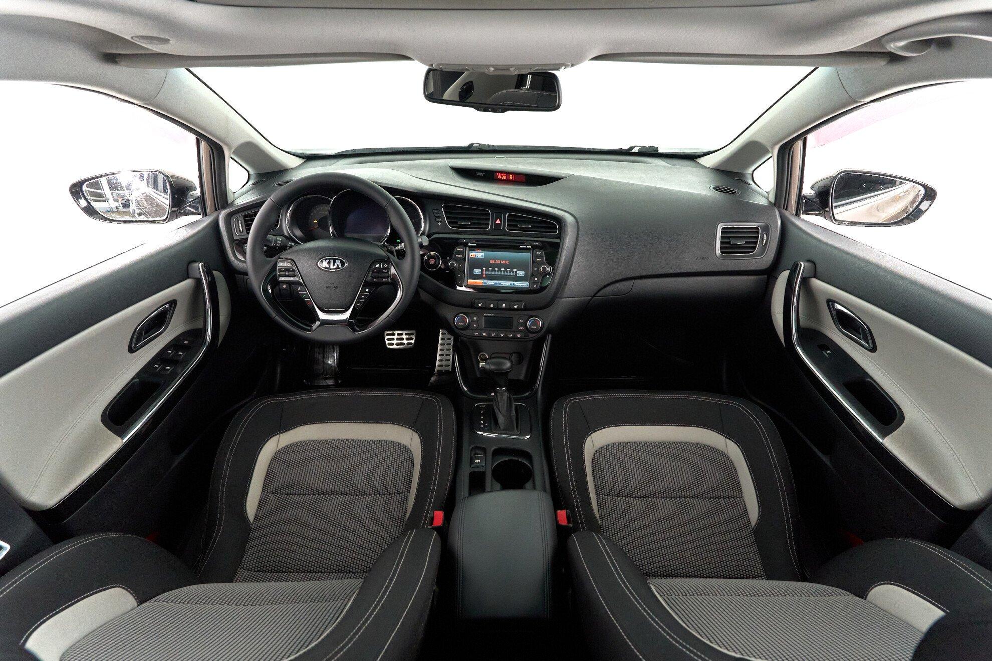 Kia Ceed 2014, коричневый