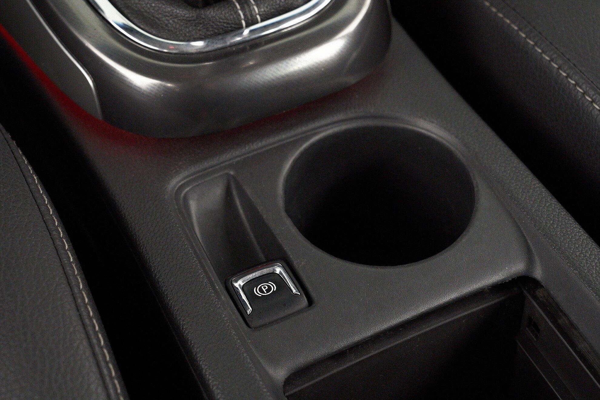 Opel Astra 2011, серый