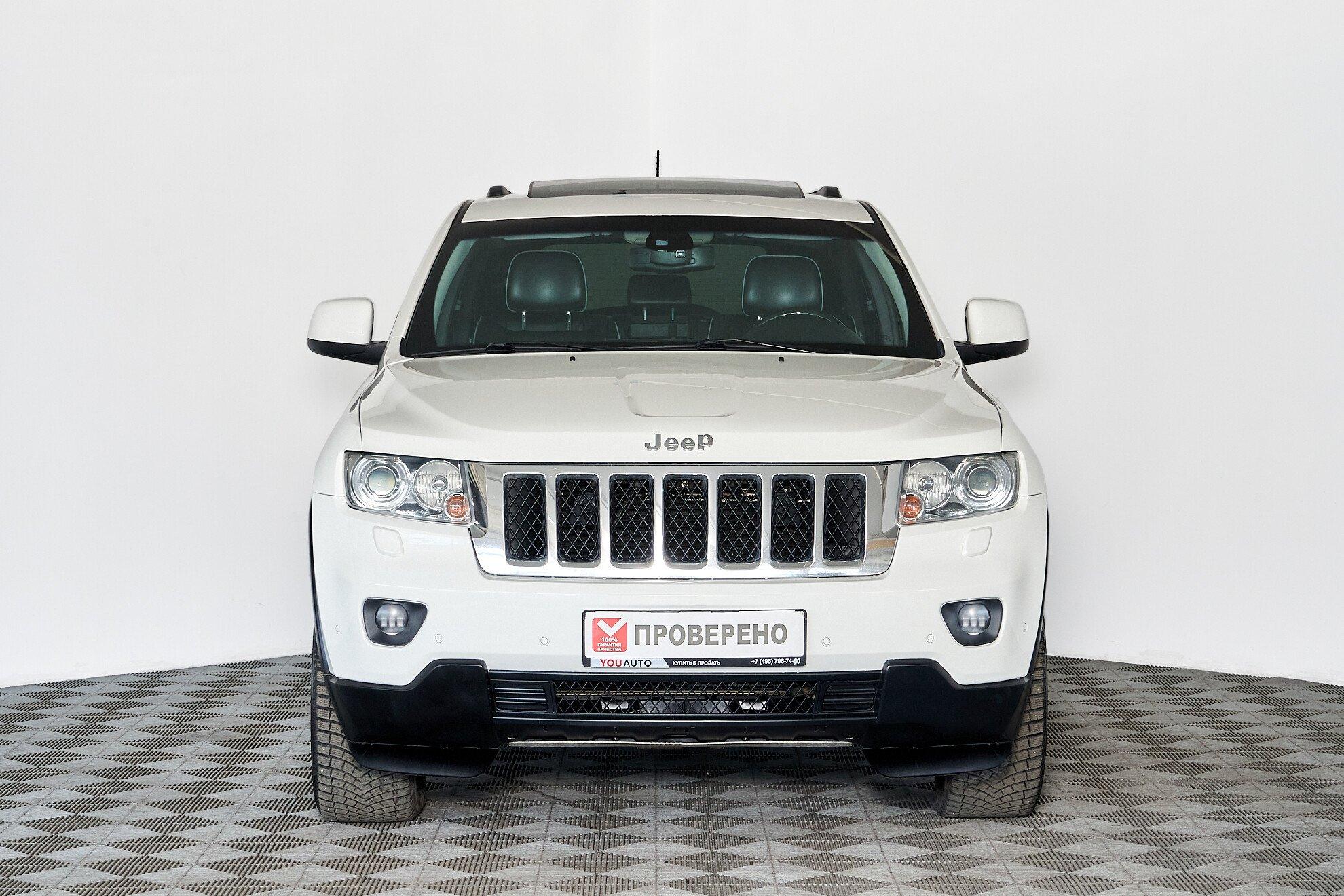 Jeep Grand Cherokee 2012, белый