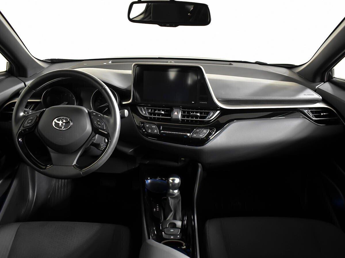 Toyota C-HR 2018, черный