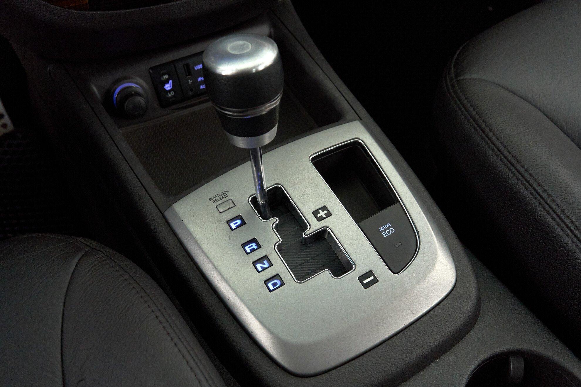 Hyundai Santa Fe 2010, серебряный