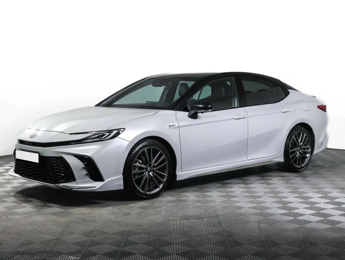 Toyota Camry 2024, белый