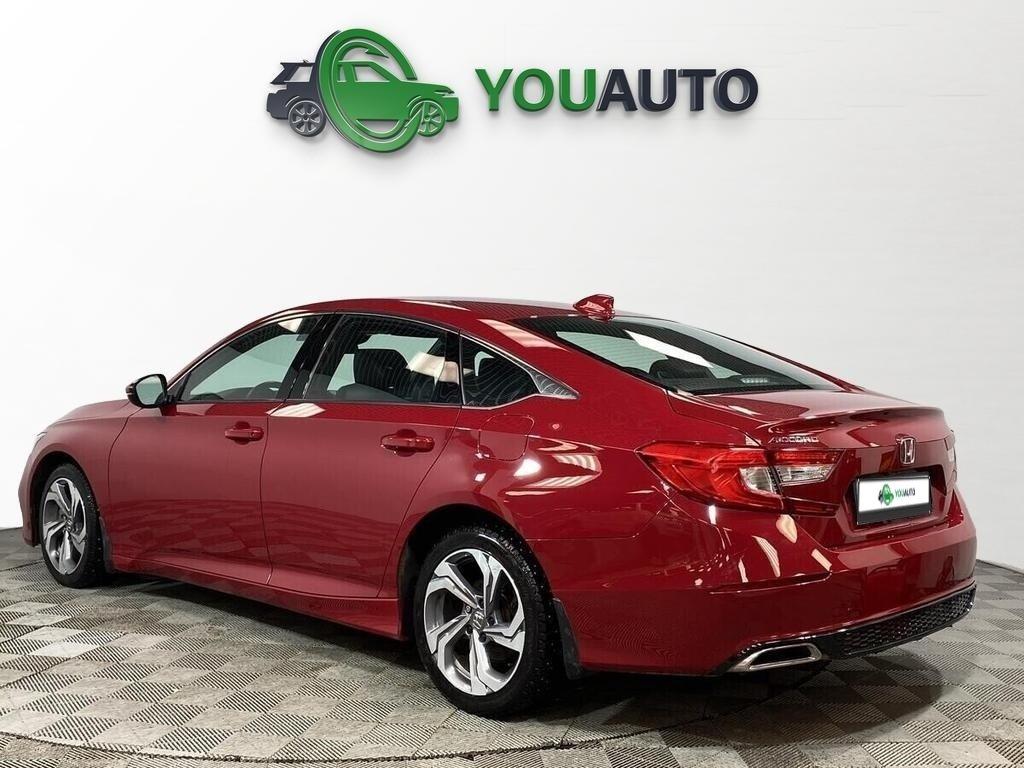 Honda Accord 2019, пурпурный