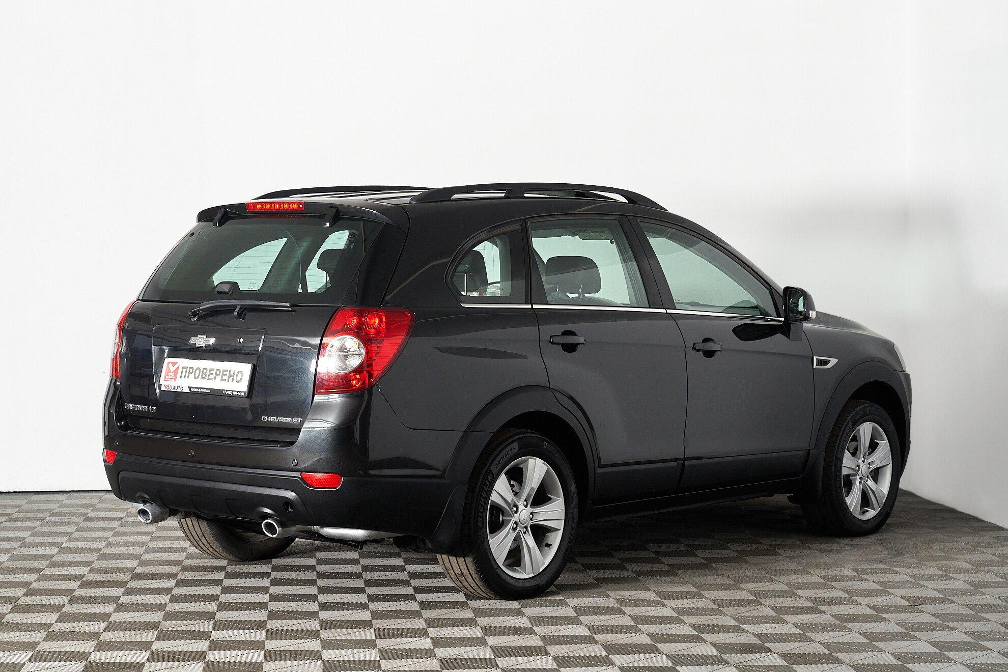 Chevrolet Captiva 2012, черный