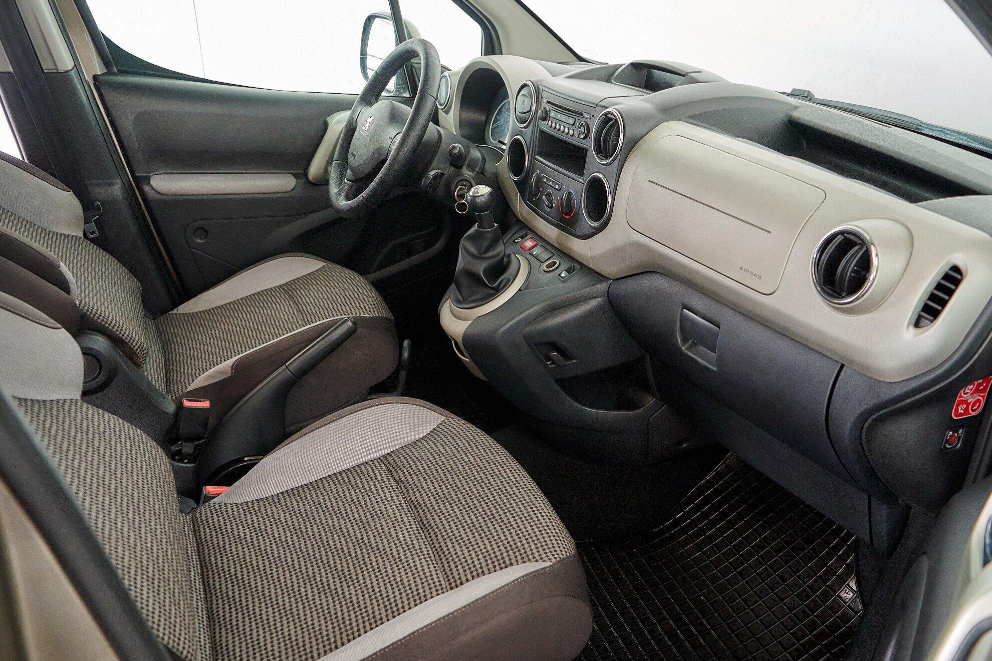 Peugeot Partner 2013, серый