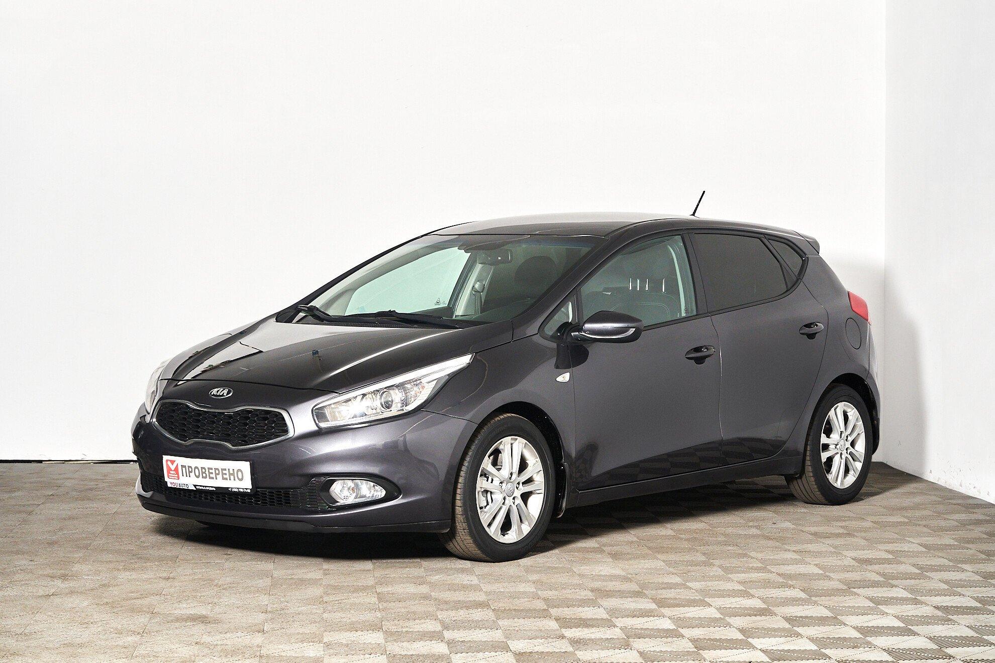 Kia Ceed 2015, серый