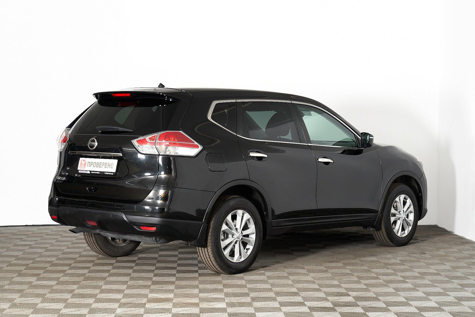 Nissan X-Trail 2015, черный