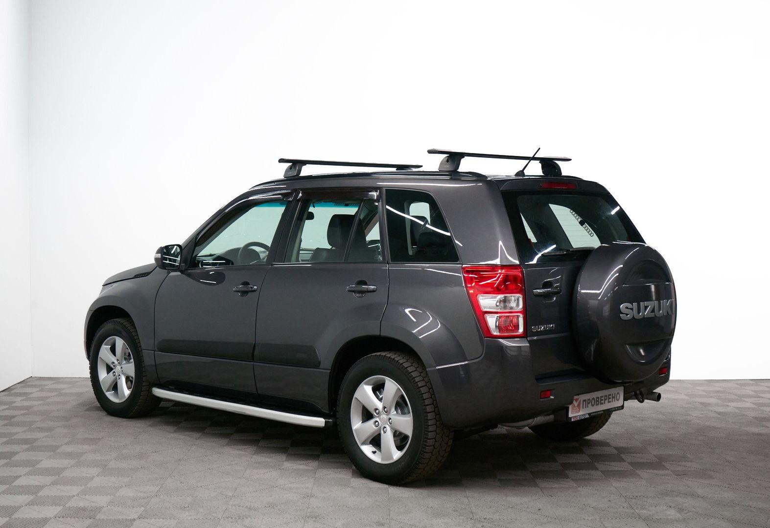 Suzuki Grand Vitara 2011, серый