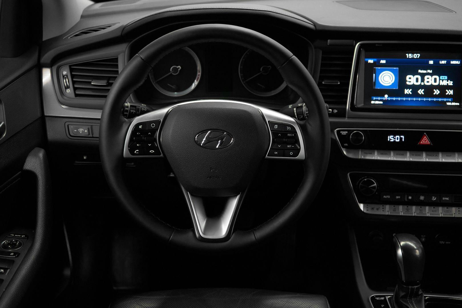Hyundai Sonata 2018, черный