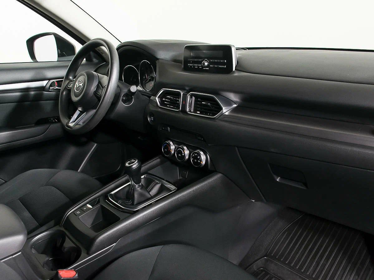 Mazda CX-5 2019, серый