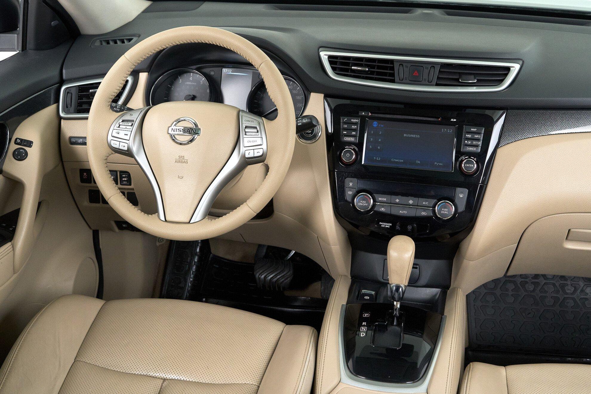 Nissan X-Trail 2017, серый