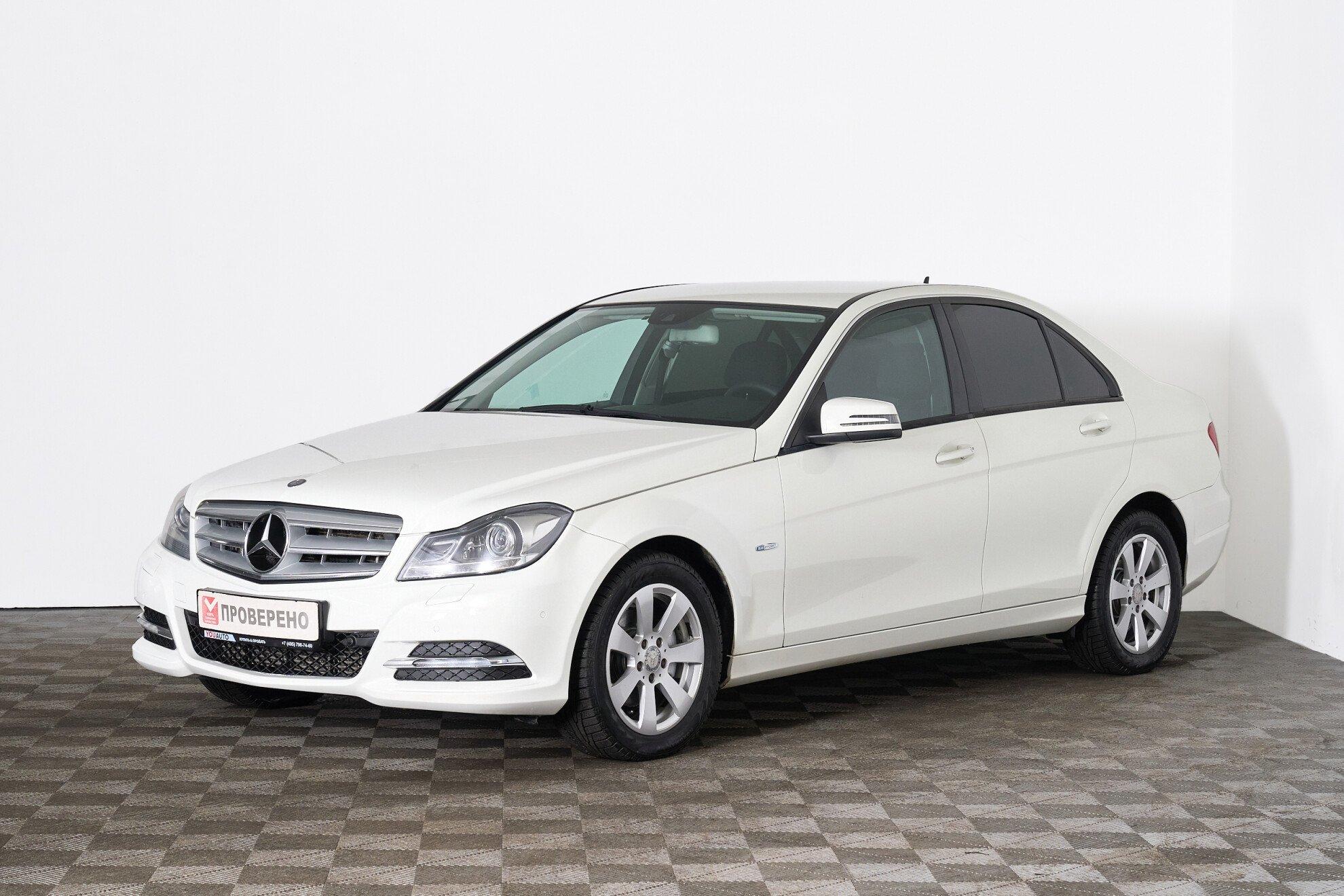 Mercedes-Benz C-Класс 2012, белый