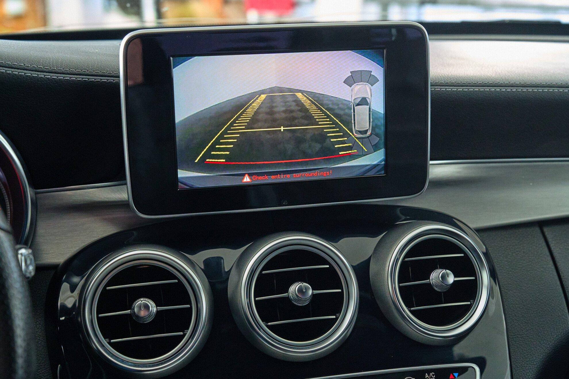 Mercedes-Benz C-Класс 2014, белый