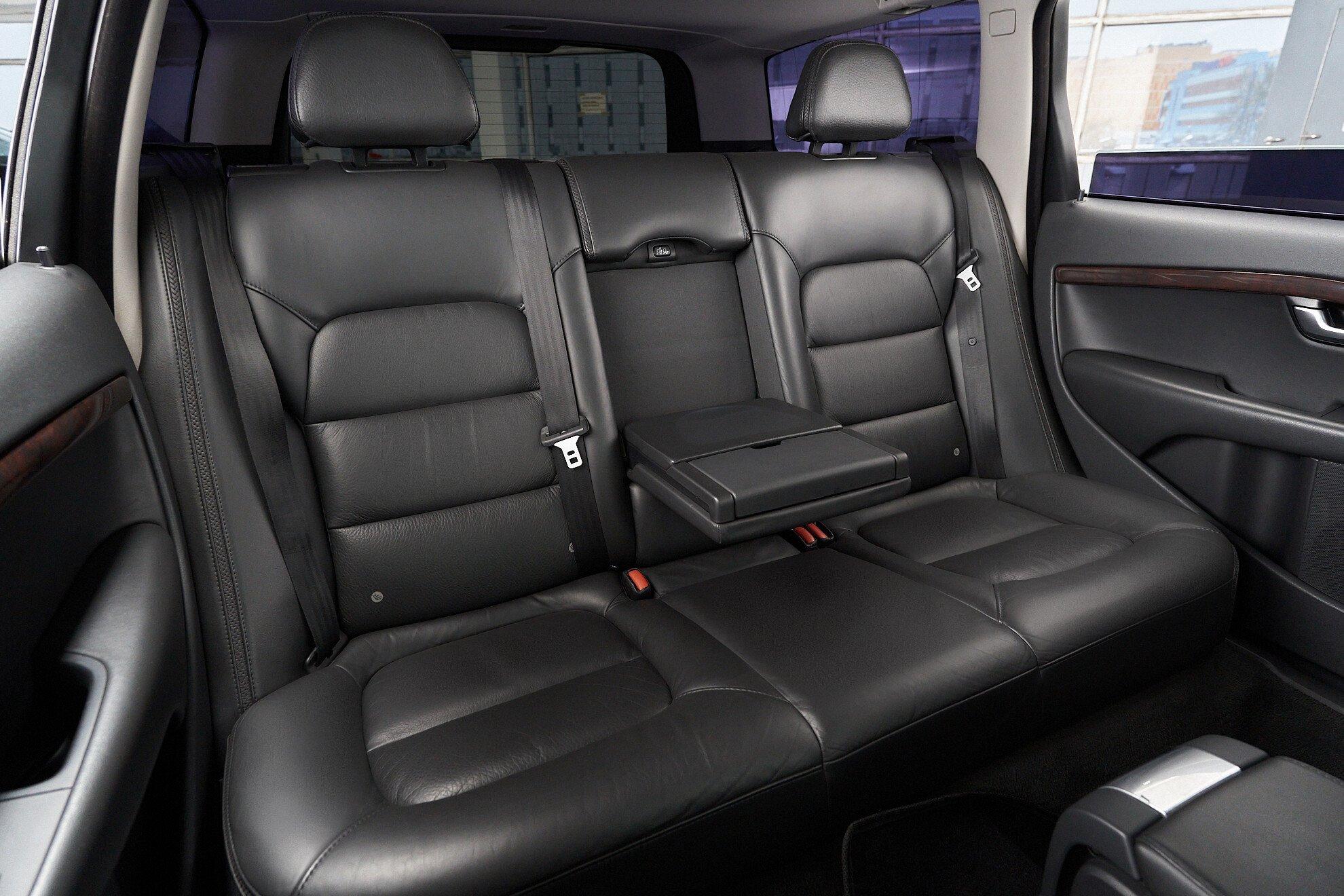 Volvo XC70 2011, коричневый