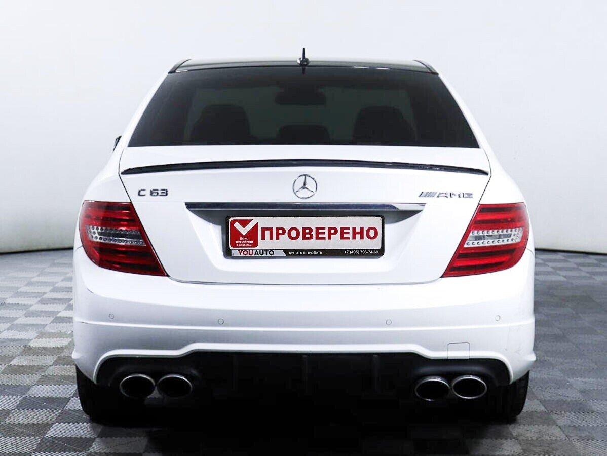 Mercedes-Benz C-Класс 2013, белый