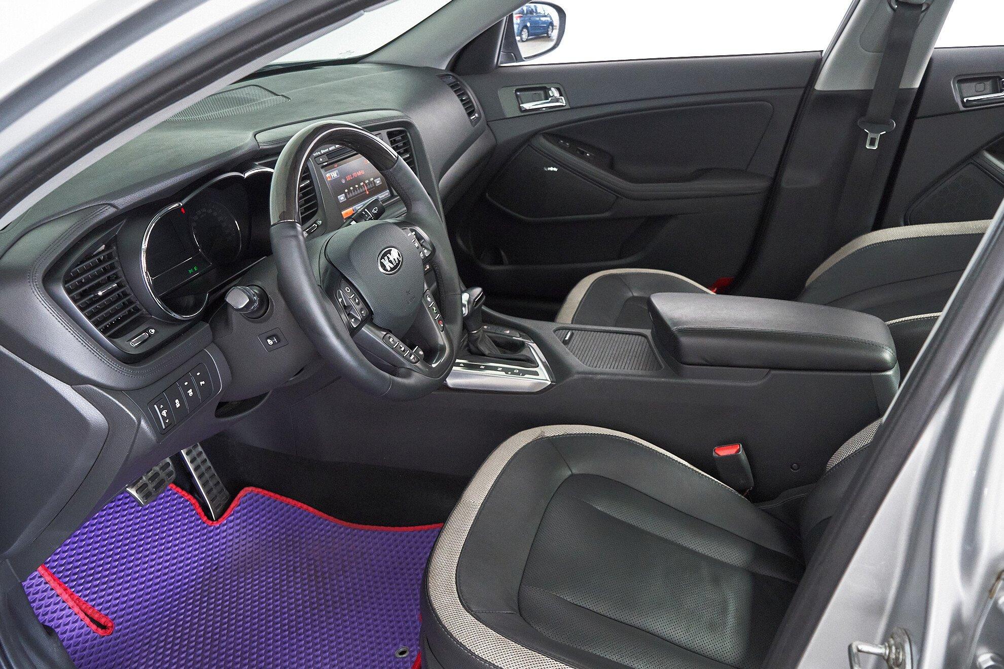 Kia Optima 2012, серебряный