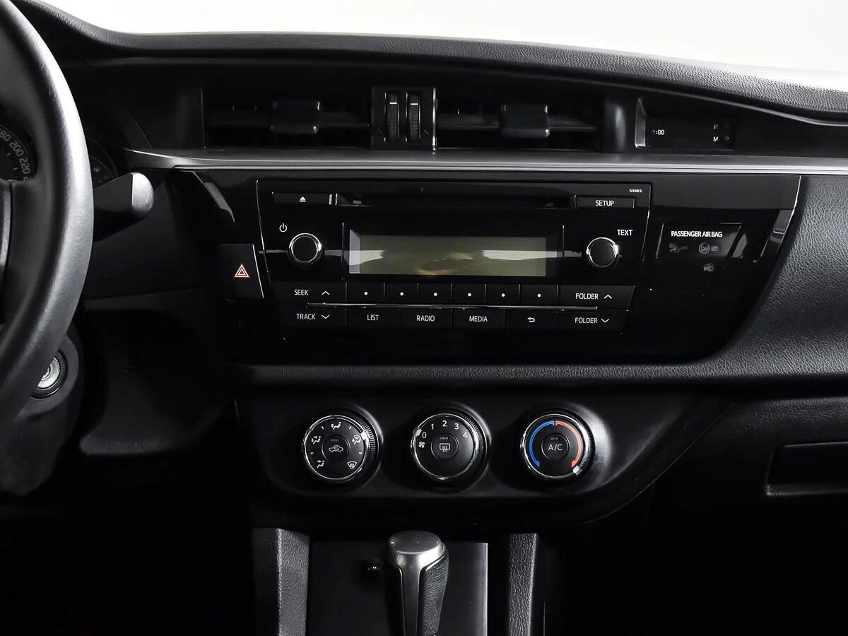 Toyota Corolla 2014, серый