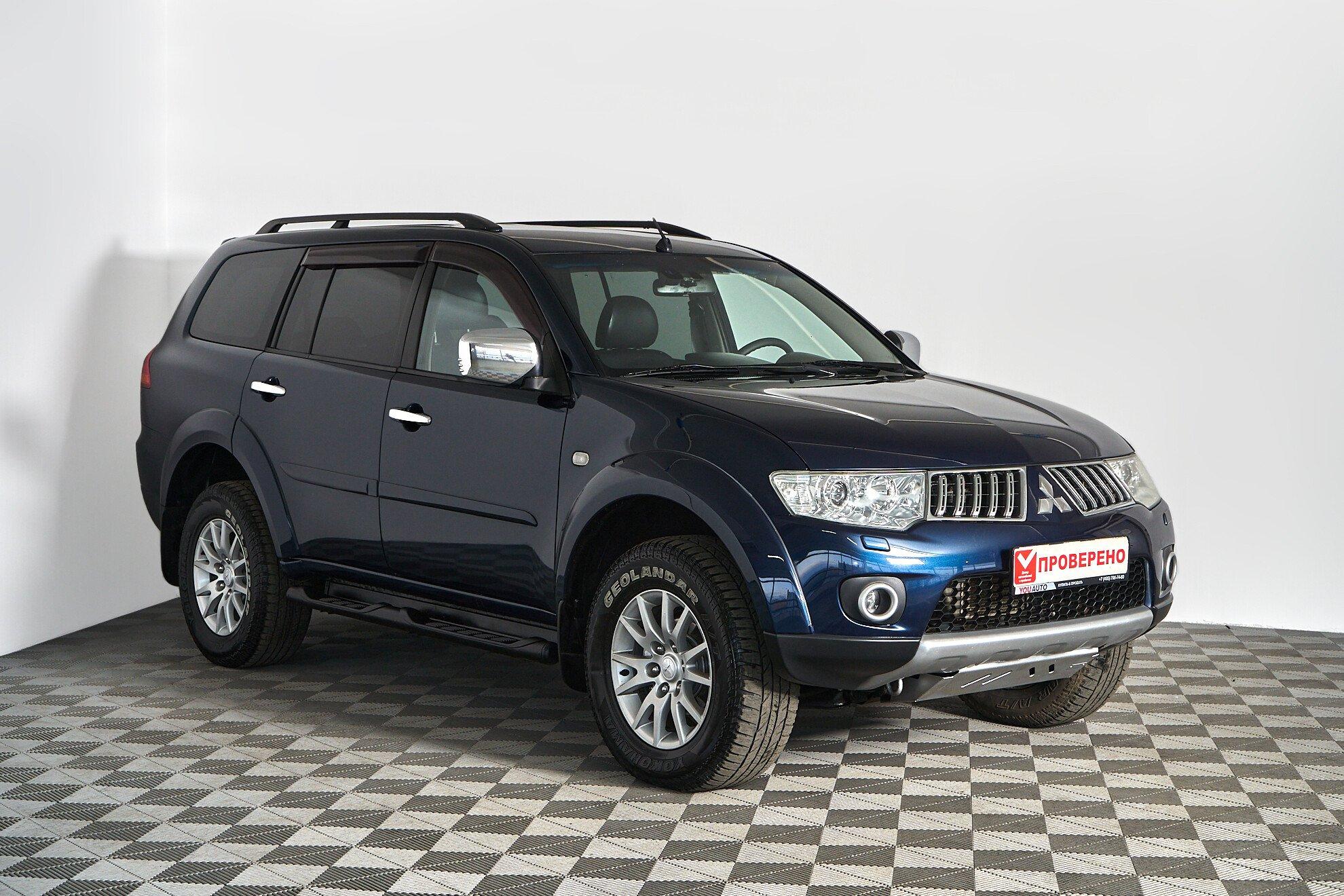 Mitsubishi Pajero Sport 2012, синий