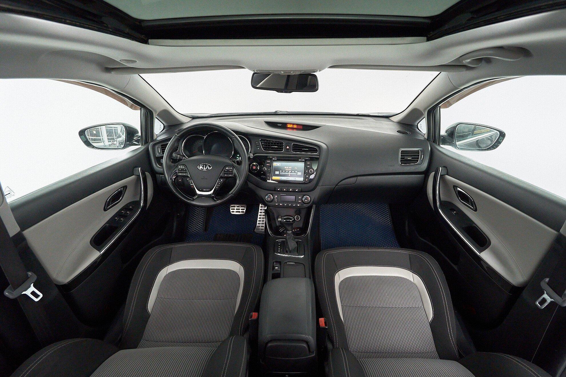 Kia Ceed 2013, черный