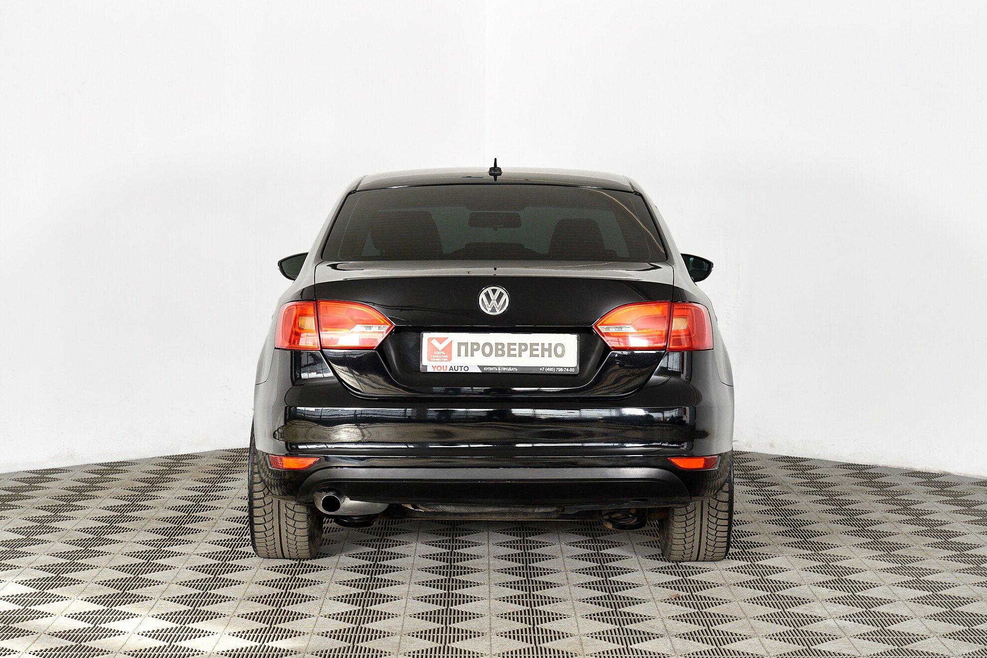 Volkswagen Jetta 2013, черный