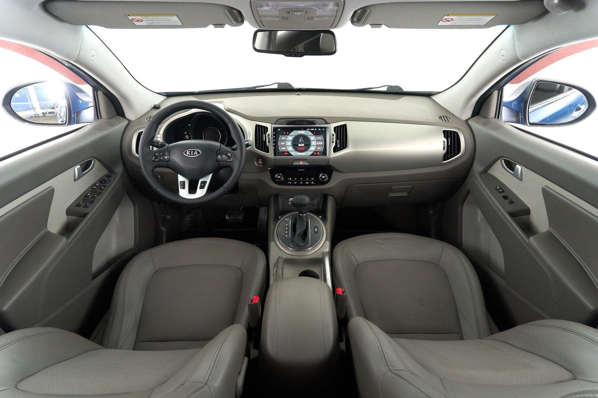 Kia Sportage 2011, синий