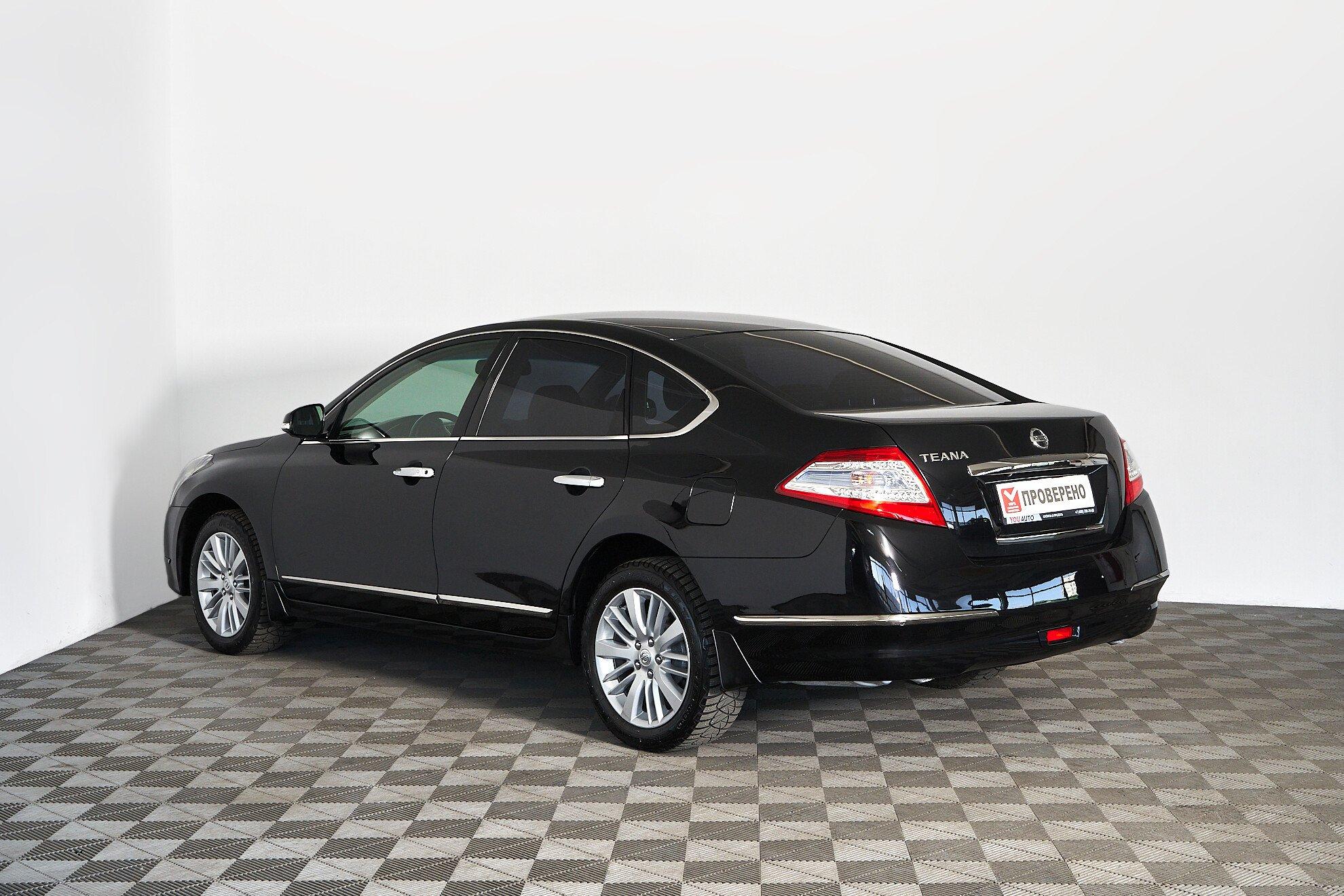 Nissan Teana 2011, черный