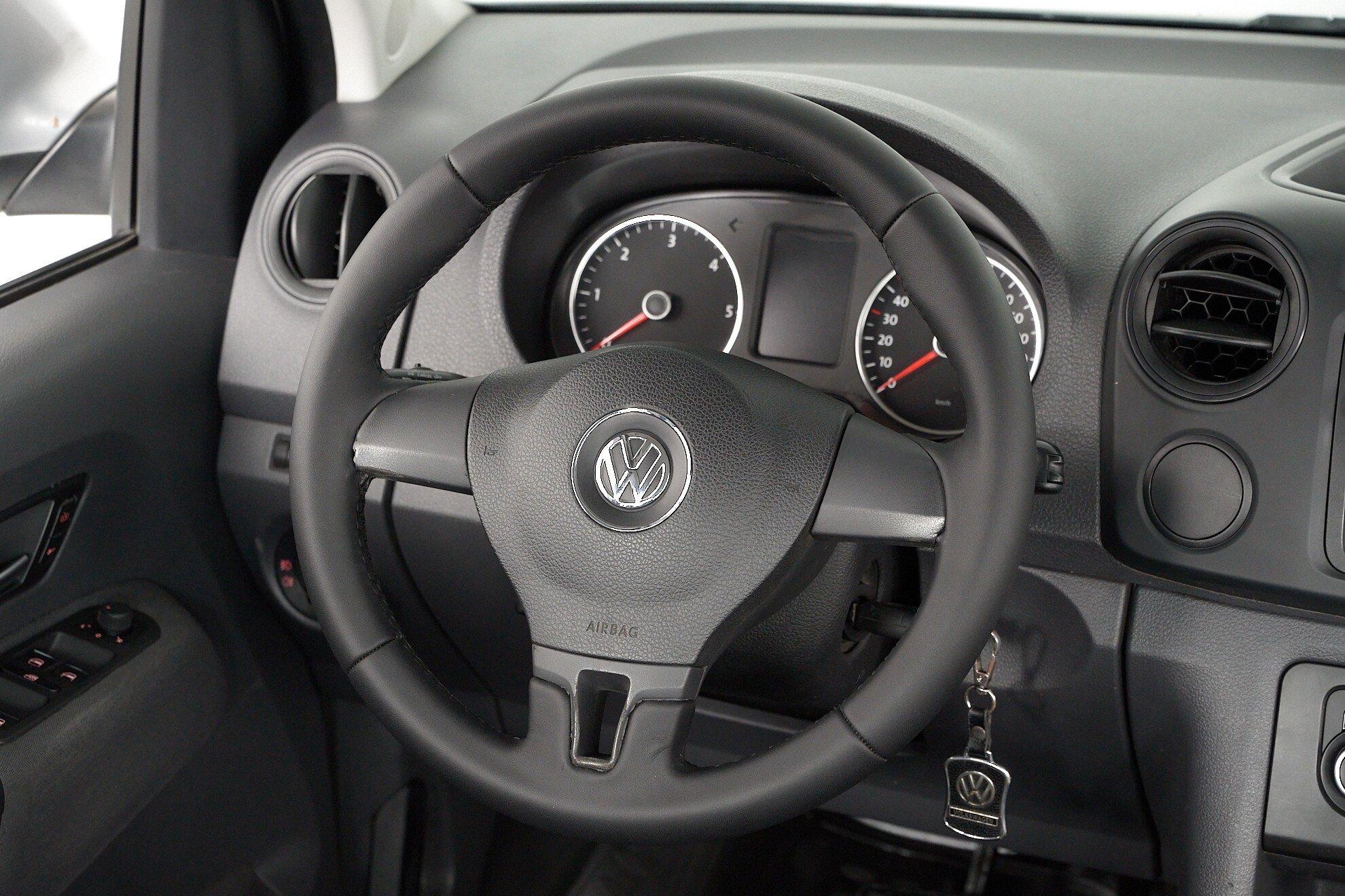 Volkswagen Amarok 2013, серебряный