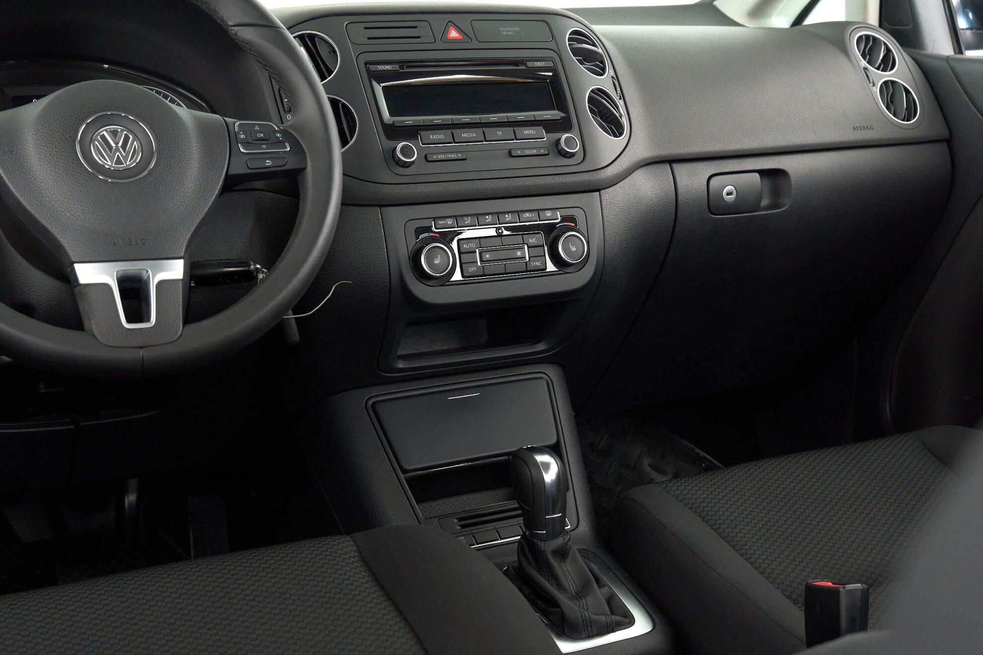 Volkswagen Golf Plus 2012, синий