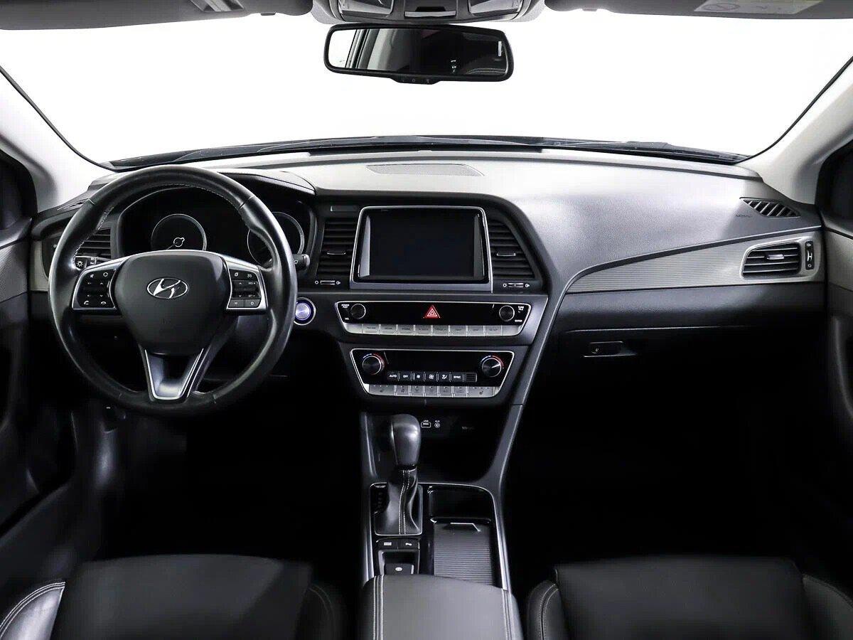 Hyundai Sonata 2019, черный