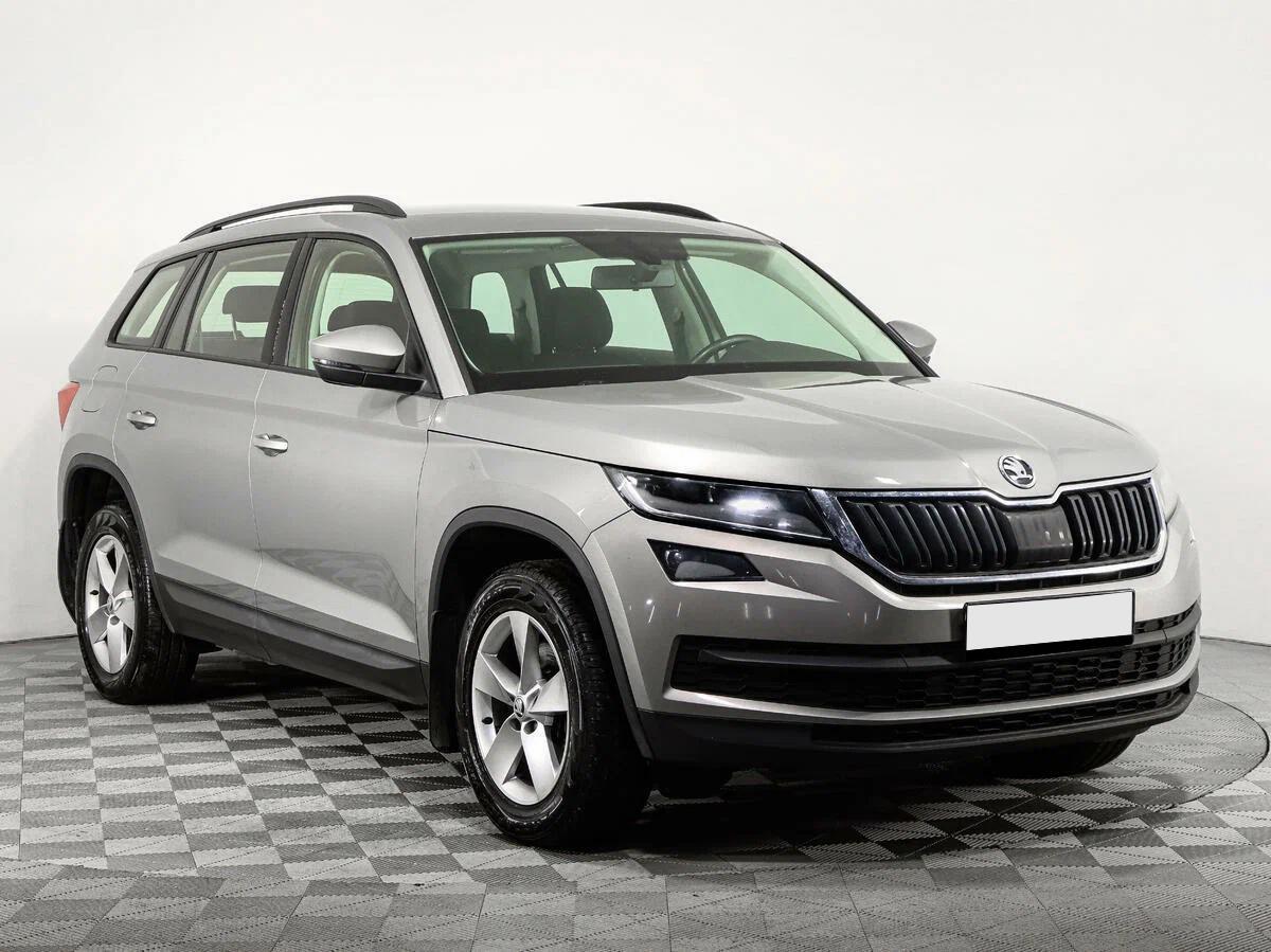 Skoda Kodiaq 2021, коричневый