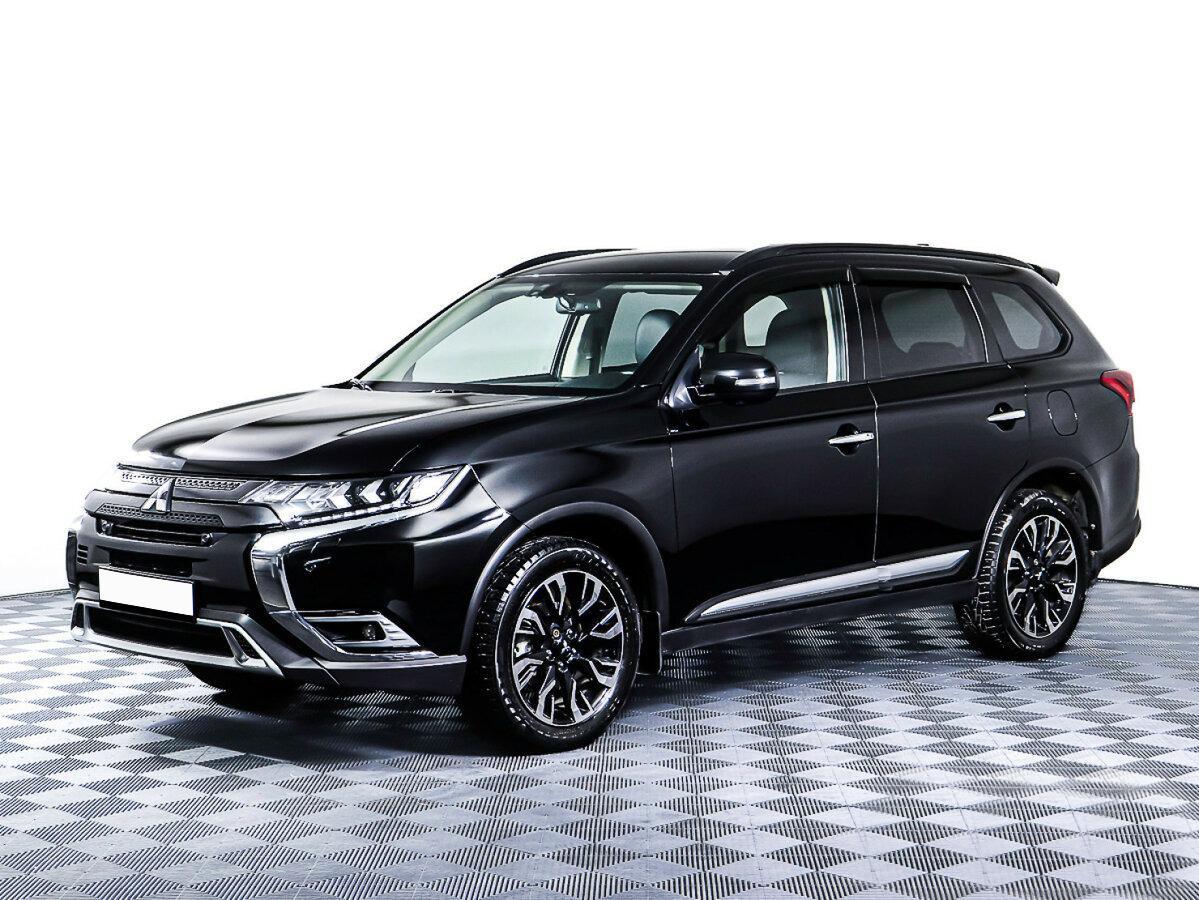 Mitsubishi Outlander 2022, черный