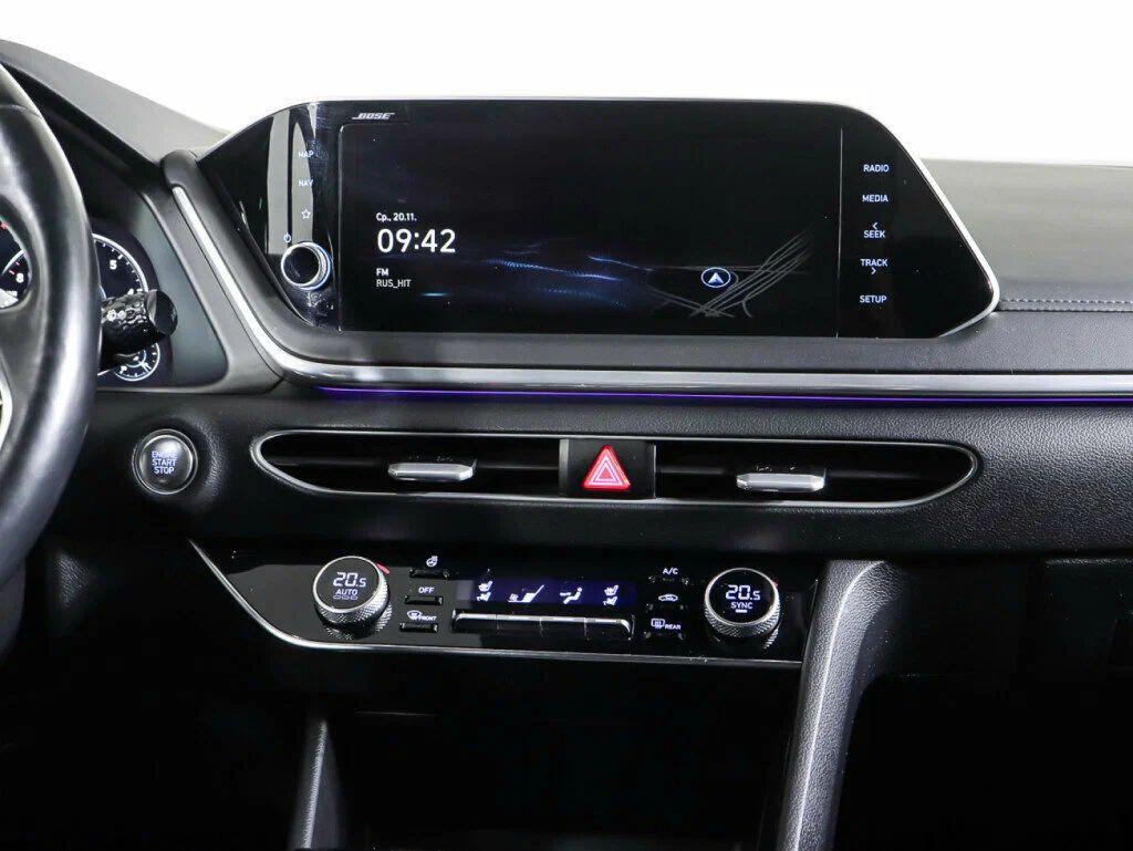 Hyundai Sonata 2021, синий
