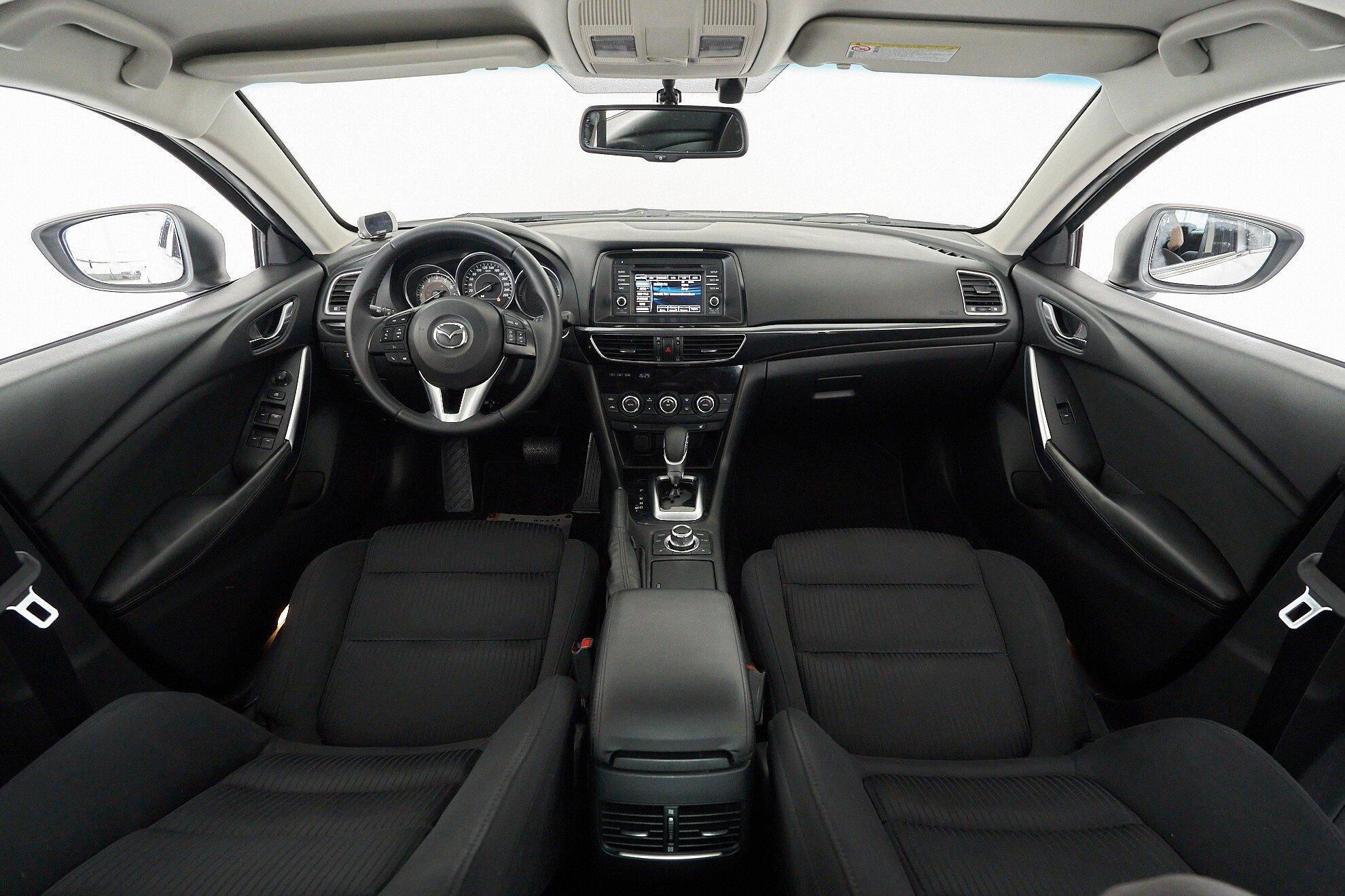Mazda 6 2013, белый