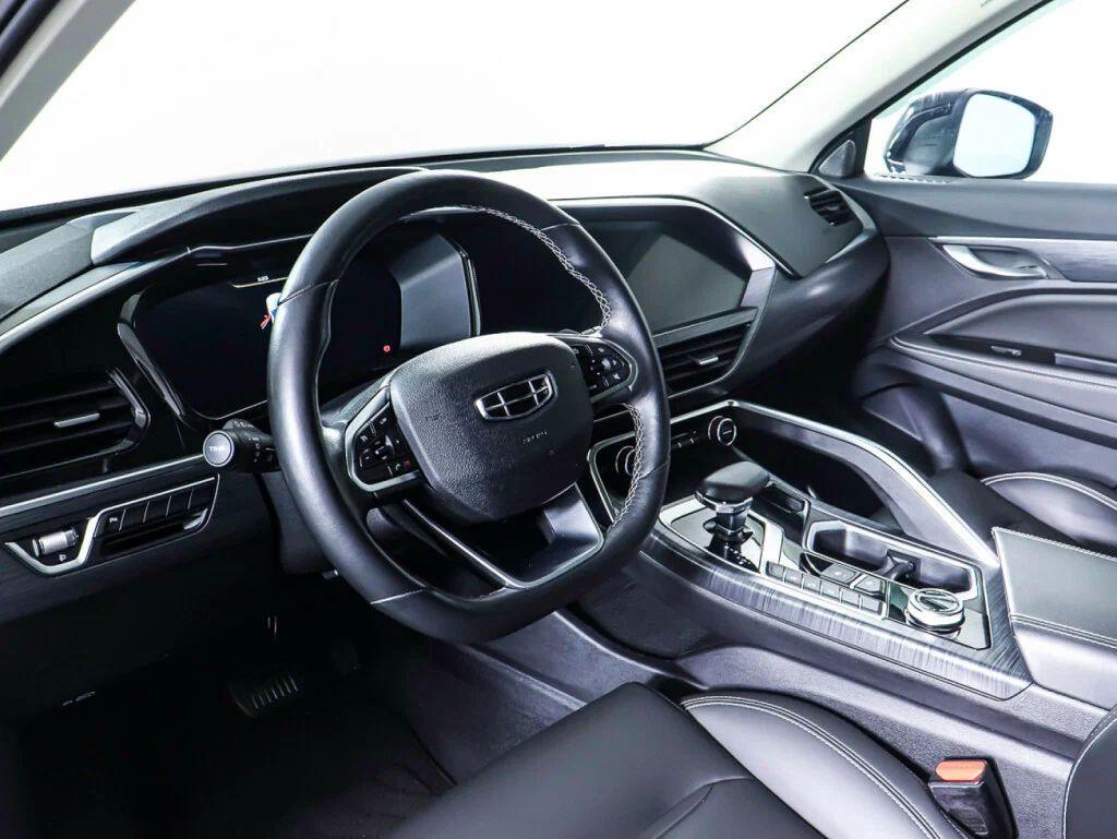 Geely Tugella 2021, черный