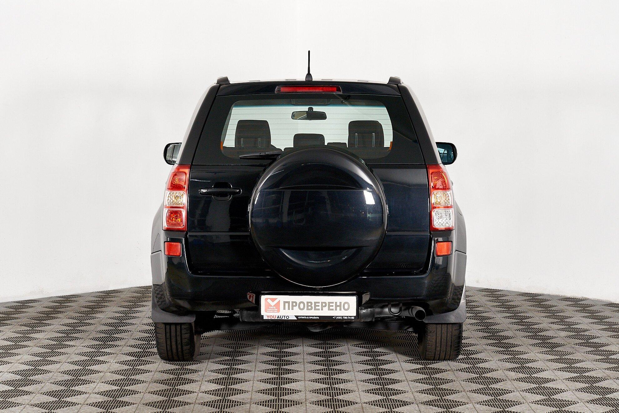 Suzuki Grand Vitara 2011, черный