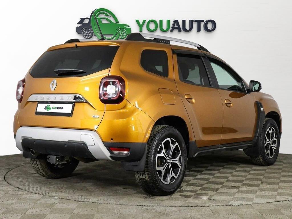 Renault Duster 2022, оранжевый