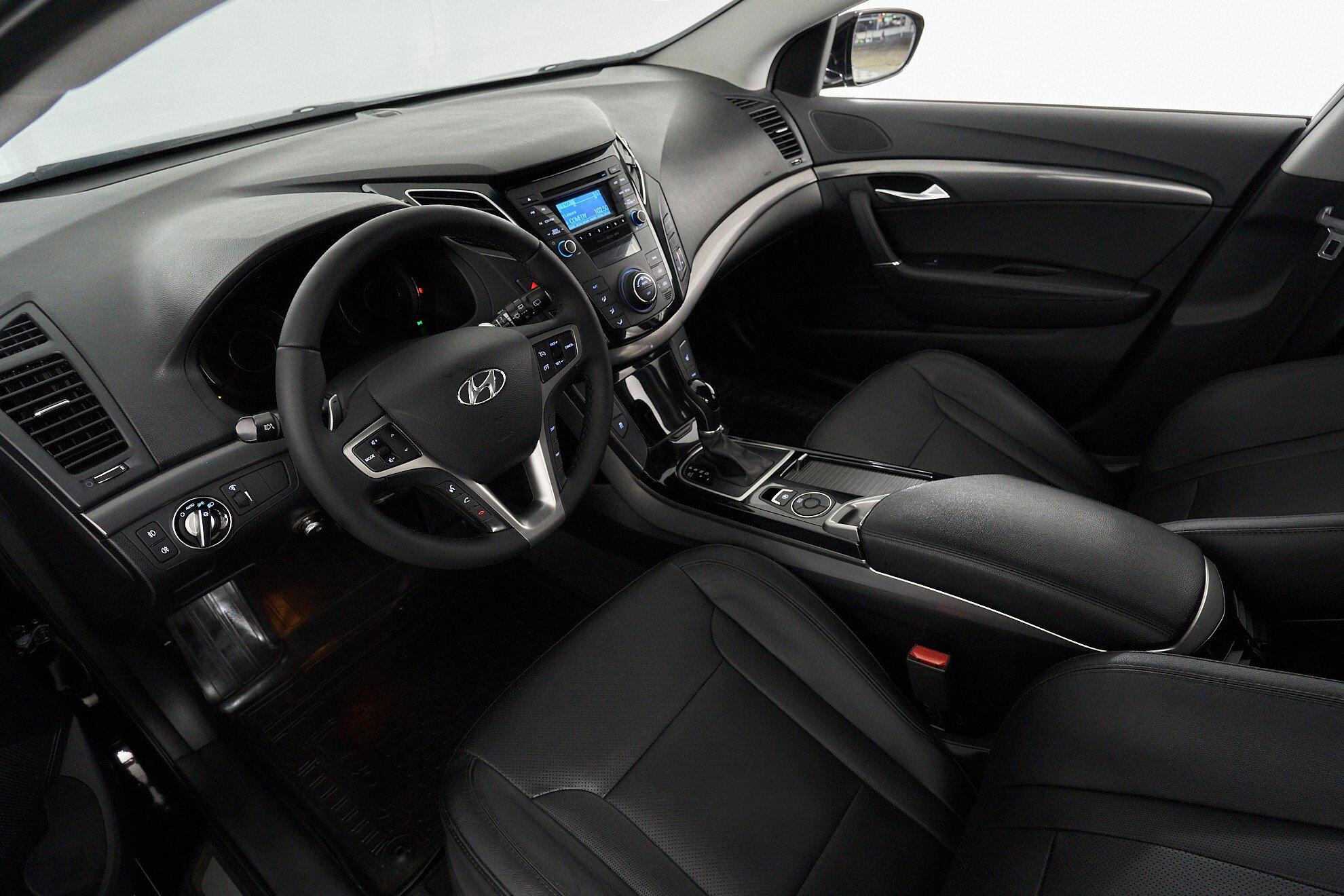 Hyundai i40 2013, черный