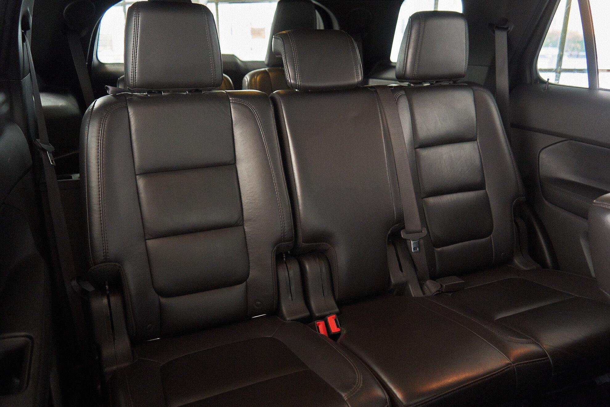 Ford Explorer 2013, черный