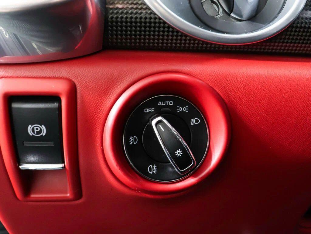Porsche Cayenne 2018, черный