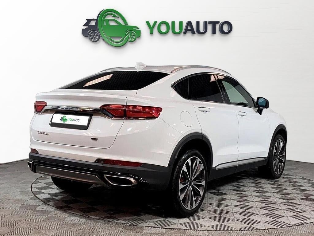 Geely Tugella 2021, белый