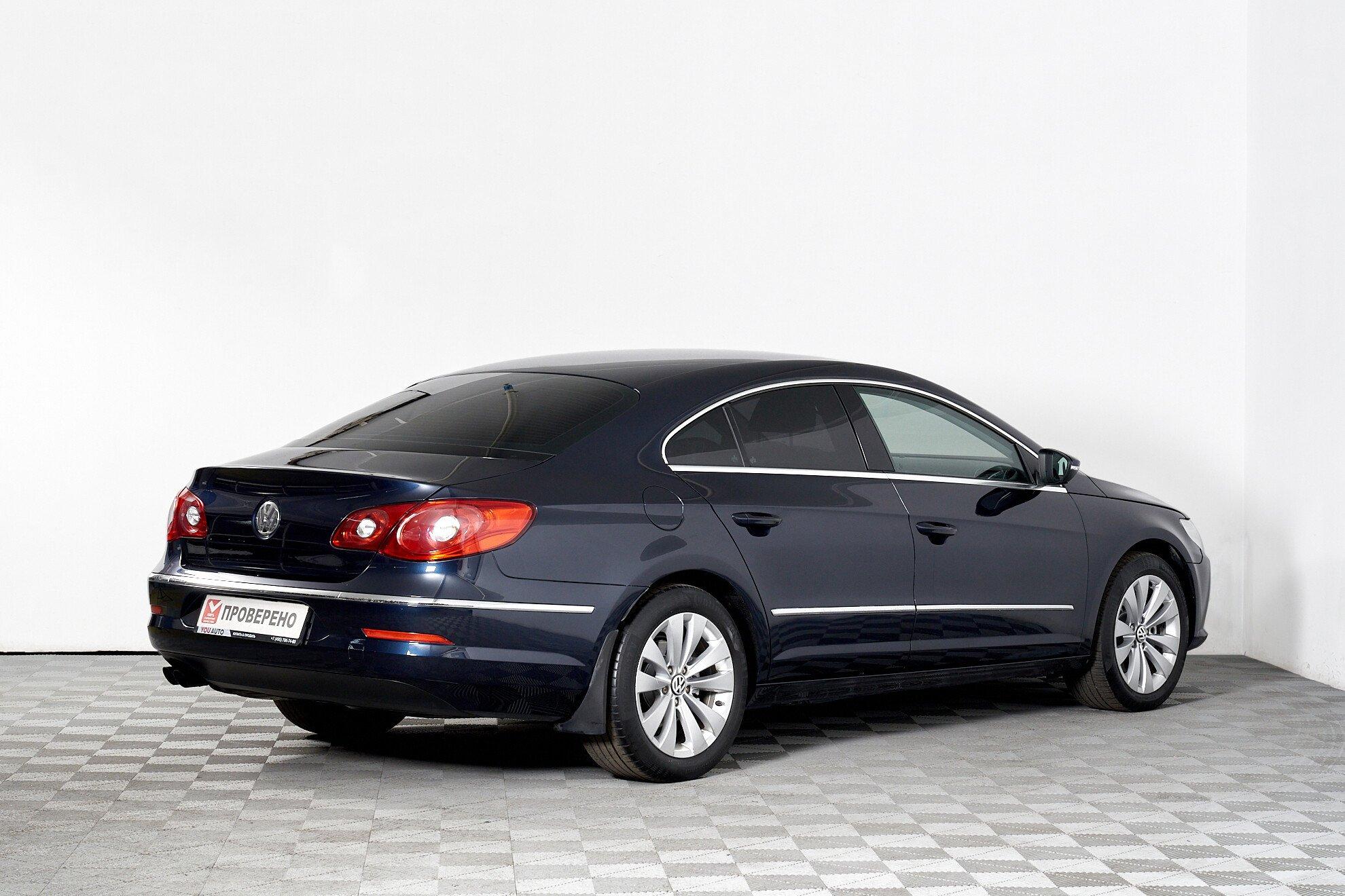Volkswagen Passat CC 2011, синий