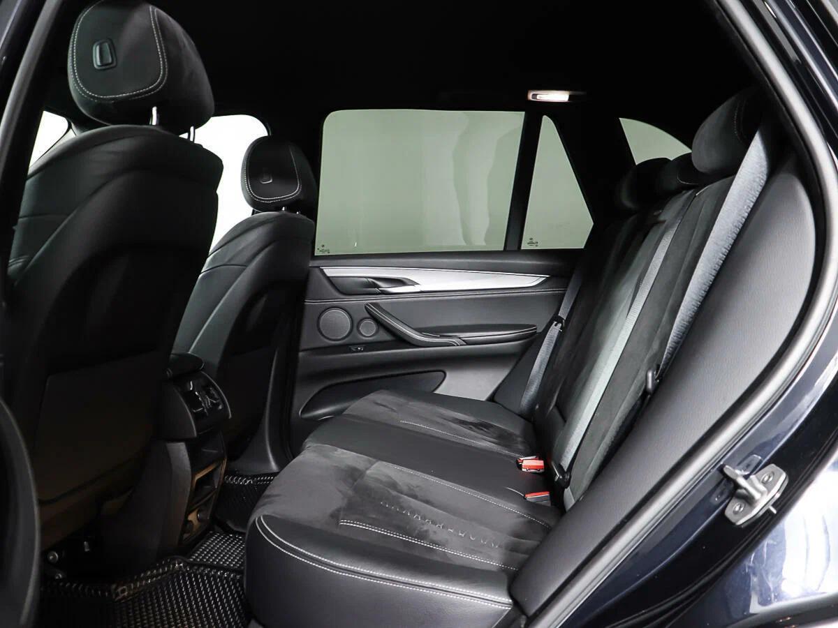 BMW X5 2018, черный