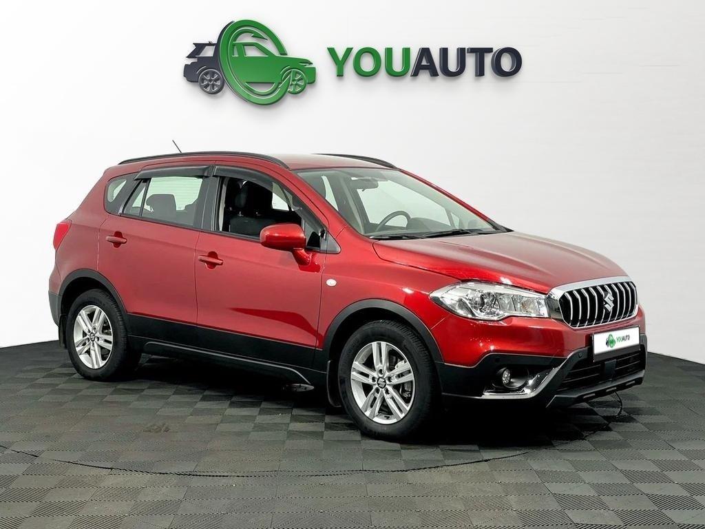 Suzuki SX4 2021, красный