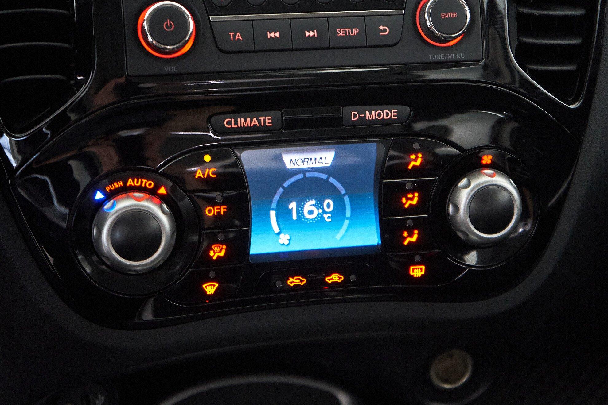 Nissan Juke 2014, белый
