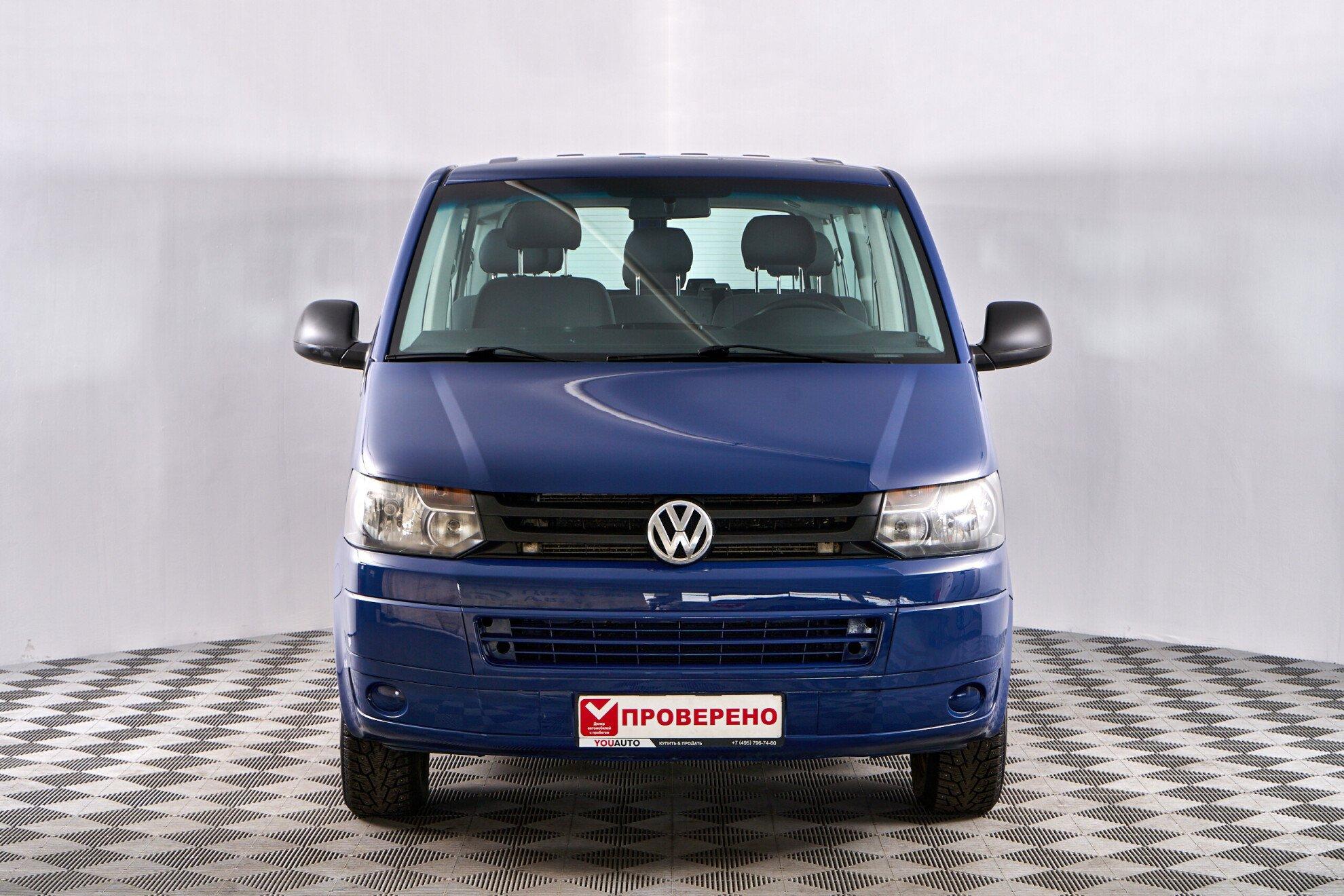 Volkswagen Caravelle 2012, синий