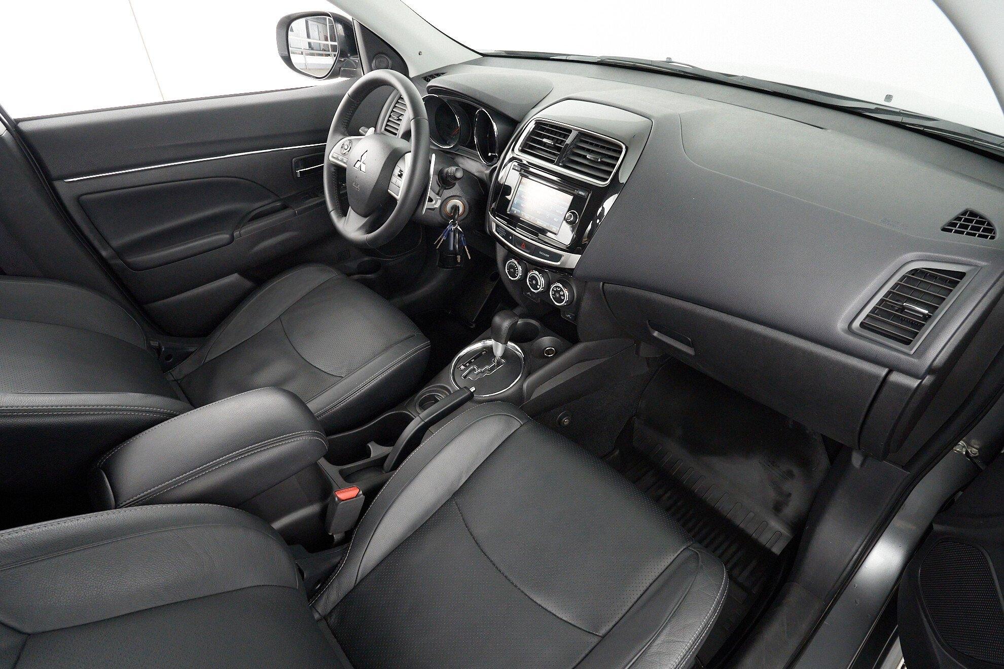 Mitsubishi ASX 2014, серый
