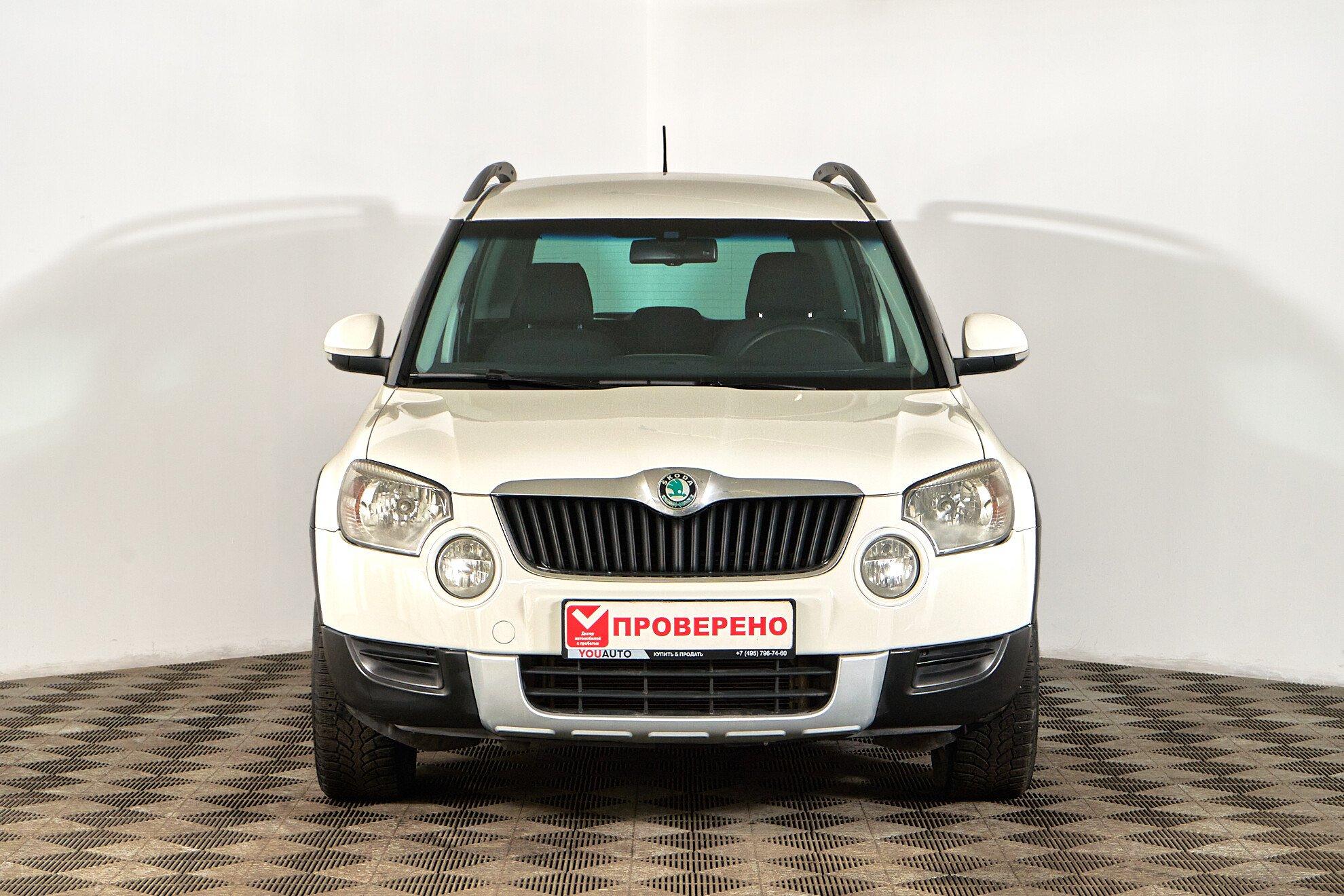 Skoda Yeti 2014, белый