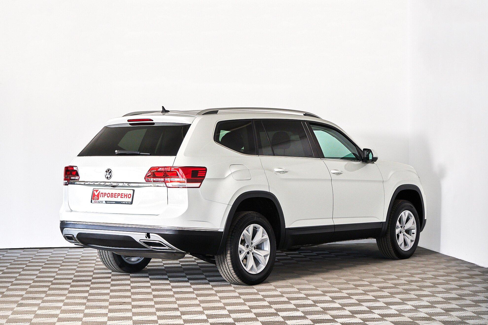 Volkswagen Atlas 2017, белый