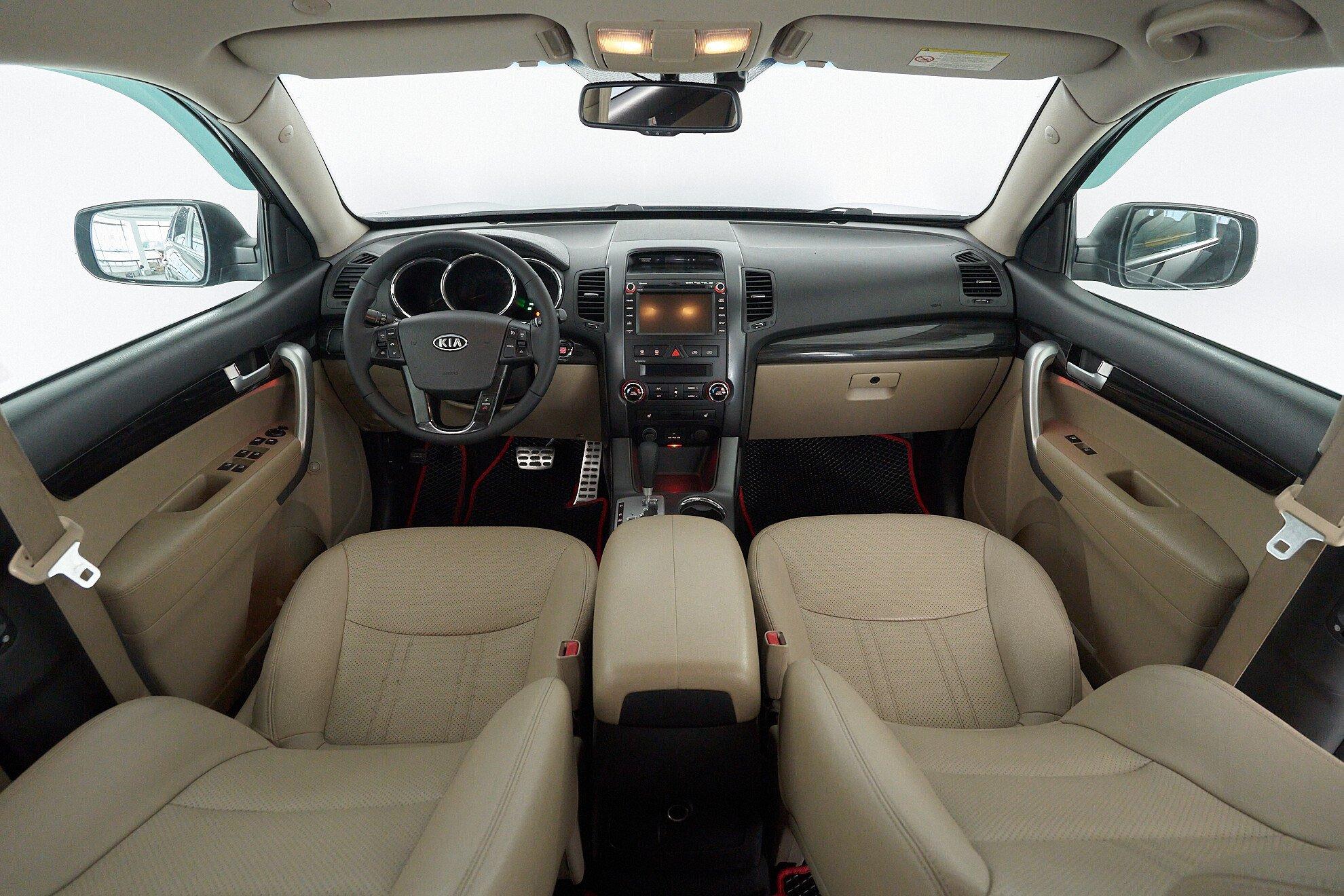 Kia Sorento 2011, черный
